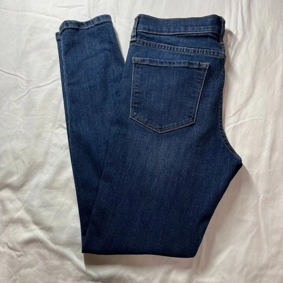 Banana Republic Denim - Banana Republic Medium Wash Mid-Rise Skinny Jeans | Size 4